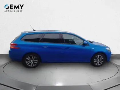 Photo 26 Peugeot 308  SW PureTech 110ch S&S BVM6