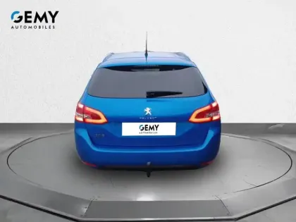 Photo 27 Peugeot 308  SW PureTech 110ch S&S BVM6