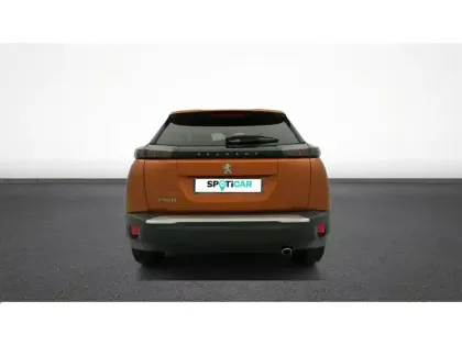 Photo 6 Peugeot 2008  BlueHDi 130 S&S EAT8