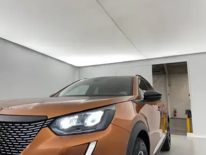 Photo 29 Peugeot 2008  BlueHDi 130 S&S EAT8