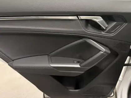 Photo 29 Audi Q3  Sportback 35 TFSI 150 ch S tronic 7