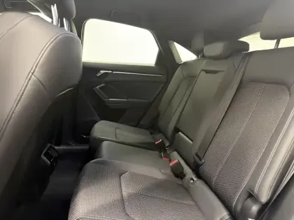 Photo 22 Audi Q3  Sportback 35 TFSI 150 ch S tronic 7