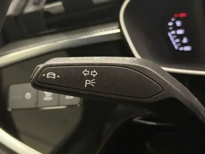 Photo 17 Audi Q3  Sportback 35 TFSI 150 ch S tronic 7