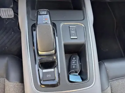 Photo 23 Citroën C5 aircross  Hybride Rechargeable 225 S&S e-EAT8 C-Series