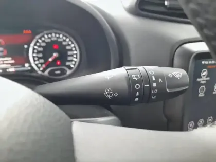 Photo 17 Jeep Renegade  1.5 Turbo T4 130 ch BVR7 e-Hybrid Limited