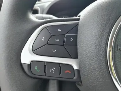 Photo 18 Jeep Renegade  1.5 Turbo T4 130 ch BVR7 e-Hybrid Limited