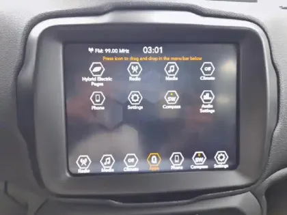 Photo 10 Jeep Renegade  1.5 Turbo T4 130 ch BVR7 e-Hybrid Limited