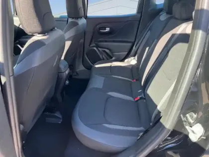 Photo 22 Jeep Renegade  1.5 Turbo T4 130 ch BVR7 e-Hybrid Limited