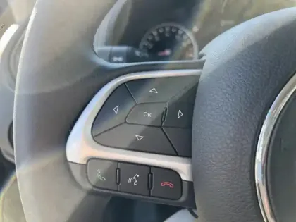 Photo 18 Jeep Renegade  1.5 Turbo T4 130 ch BVR7 e-Hybrid Limited