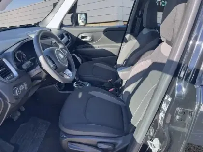 Photo 24 Jeep Renegade  1.5 Turbo T4 130 ch BVR7 e-Hybrid Limited