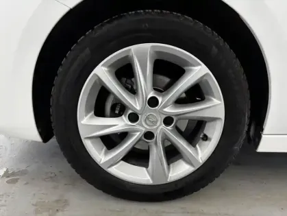 Photo 42 Opel Corsa 1.2 75ch Elegance Business