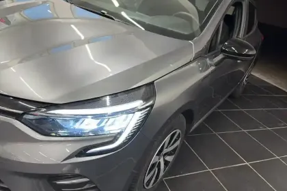 Photo 14 Renault Clio V TCe 90 Evolution