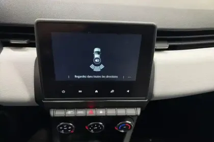 Photo 16 Renault Clio V TCe 90 Evolution