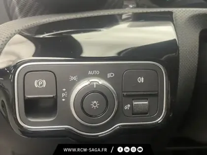 Photo 14 Mercedes Classe A 200 d Progressive Line