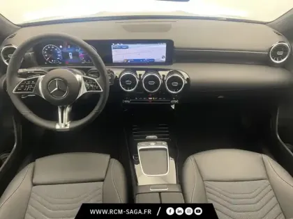 Photo 10 Mercedes Classe A 200 d Progressive Line