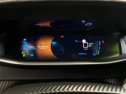 Photo 16 Peugeot 208  e- 136 GT / Gps / Caméra / Carplay / LOA