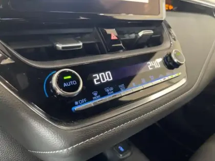 Photo 11 Toyota Corolla  122h Dynamic Business + Programme Beyond Zero Academy MY22