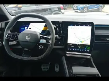 Photo 8 Renault Espace  1.2 E-Tech full hybrid 200ch esprit Alpine 7 places - 25