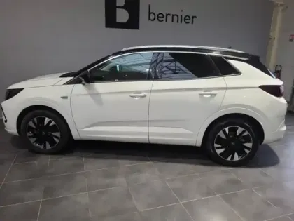 Photo 3 Opel Grandland  1.2 Turbo 130ch Ultimate BVA8