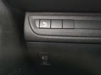 Photo 10 Peugeot 208  1.2 PureTech 82ch Active 5p