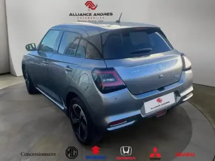 Photo 5 Suzuki Swift  1.2 Hybrid 83ch Pack