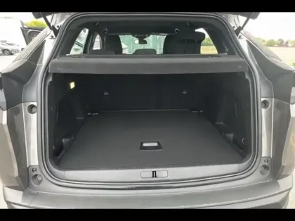 Photo 10 Peugeot 3008  Hybrid 136ch Active Pack e-DCS6