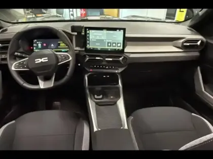 Photo 8 Dacia Bigster  1.8 hybrid 155ch Journey