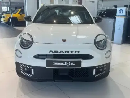 Photo 1 Abarth 600  e 240ch 54kWh Turismo