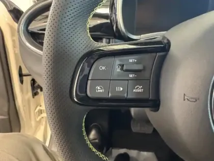 Photo 9 Abarth 600  e 240ch 54kWh Turismo