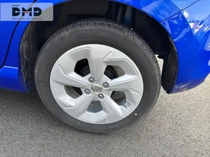 Photo 12 Suzuki Swift  1.2 Hybrid 83ch Privilège Auto