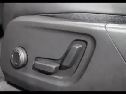 Photo 8 Volvo Xc40  B3 163ch Ultimate DCT 7