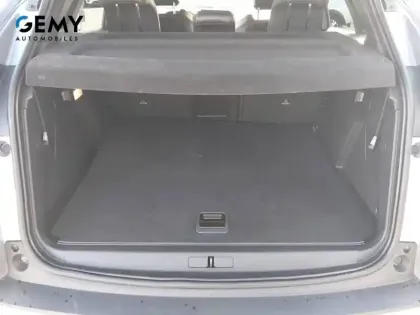 Photo 5 Peugeot 3008  Hybrid 225 e-EAT8