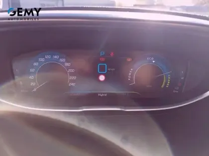 Photo 39 Peugeot 3008  Hybrid 225 e-EAT8