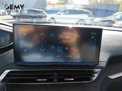 Photo 15 Peugeot 3008  Hybrid 225 e-EAT8