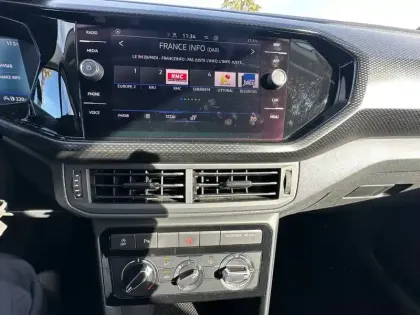 Photo 17 Volkswagen T-cross  1.0 TSI 110 Start/Stop DSG7