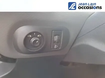 Photo 19 Citroën C4 Cactus  PureTech 110 S&S EAT6