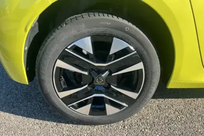 Photo 9 Peugeot 208  PureTech 100 S&S BVM6