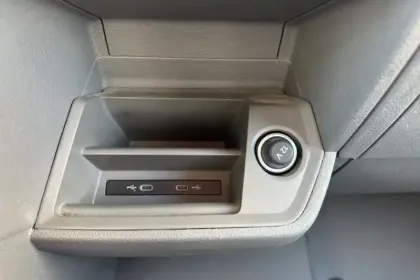 Photo 22 Volkswagen Crafter  VAN 30 L3H3 2.0 TDI 140 CH