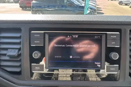 Photo 18 Volkswagen Crafter  VAN 30 L3H3 2.0 TDI 140 CH