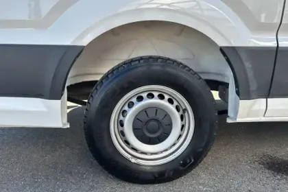 Photo 13 Volkswagen Crafter  VAN 30 L3H3 2.0 TDI 140 CH