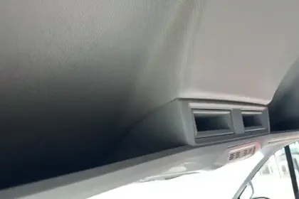 Photo 27 Volkswagen Crafter  VAN 30 L3H3 2.0 TDI 140 CH