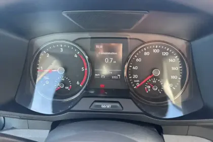 Photo 17 Volkswagen Crafter  VAN 30 L3H3 2.0 TDI 140 CH