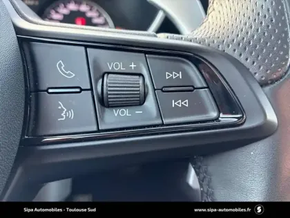 Photo 104 Alfa Romeo Giulia  2.0 T 200 ch AT8