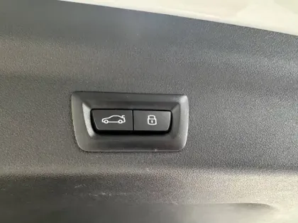 Photo 30 BMW X1  sDrive 18i 136ch DKG7