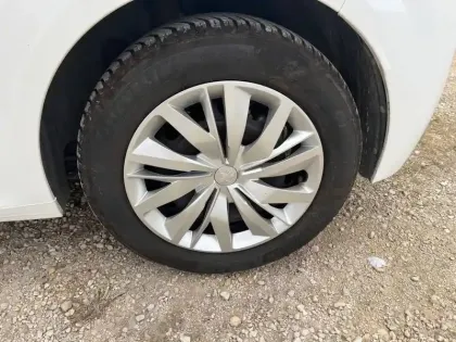 Photo 10 Peugeot 208  BLUEHDI 100 S&S BVM6