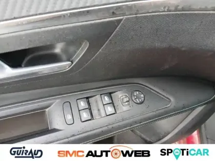 Photo 34 Peugeot 3008  Hybrid 225 e-EAT8