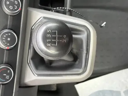 Photo 14 Volkswagen Transporter  6.1 VAN L1H1 2.0 TDI 110 BVM5