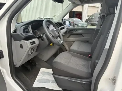 Photo 7 Volkswagen Transporter  6.1 VAN L1H1 2.0 TDI 110 BVM5