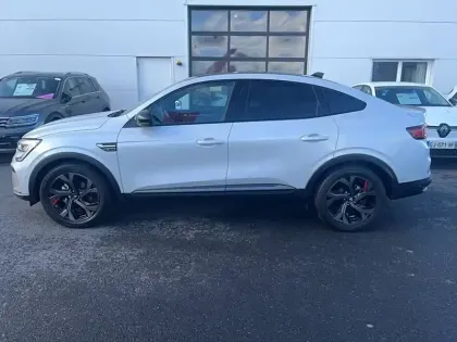 Photo 1 Renault Arkana  E-Tech hybride 145