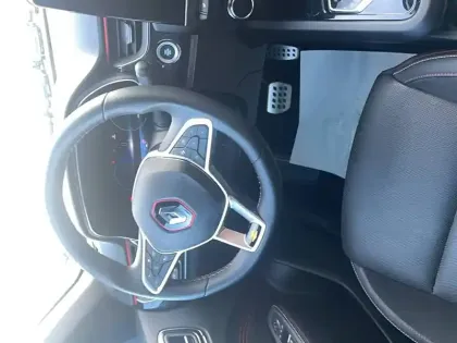 Photo 23 Renault Arkana  E-Tech hybride 145